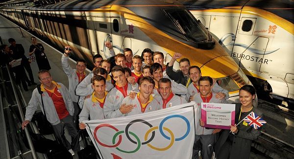 The Belgium Men's Hockey team arriving by Eurostar.