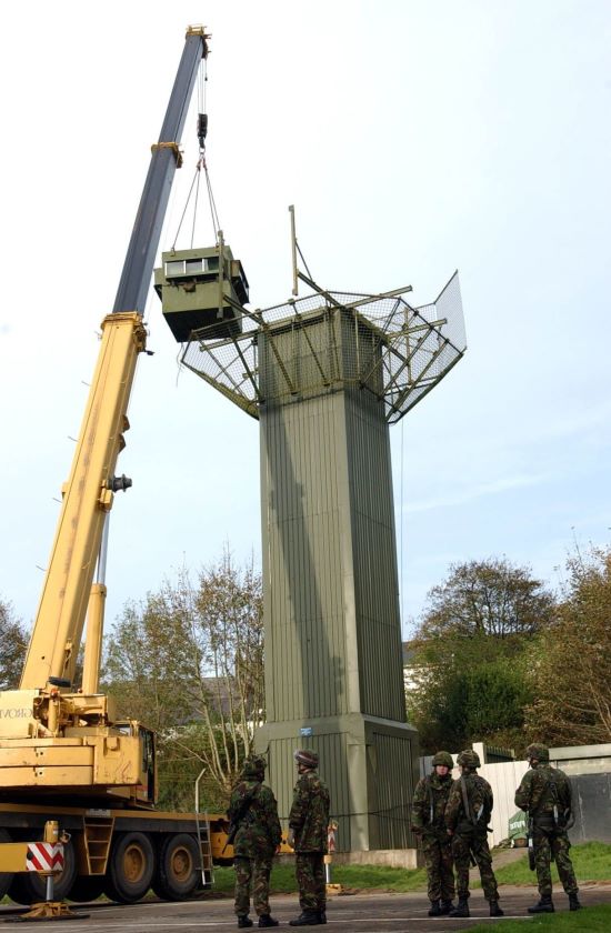 British Army engineers dismantle the watchtower at Newtonhamilton in the North in October, in response to IRA decommissioning.