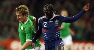 Frances Bacary Sagna and Irelands Kevin Doyle (left) battle for the ball. Frances Bacary Sagna and Irelands Kevin Doyle (left) battle for the ball.
