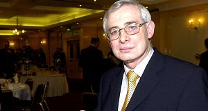 JohnHurleyCentralBankJun05.jpg
