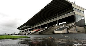 Today’s race meeting at Leopardstown has been called off due to water-logging on the track.