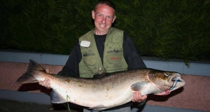 Angler Martin White holding the largest Irish salmon taken on rod and line in almost 20 years, caught on the River Nore near Kilkenny and weighing 32lb.
