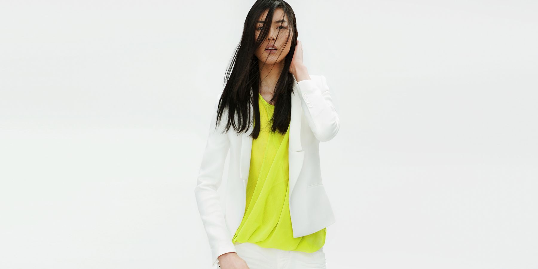 Yellow t-shirt with draped hem, Zara €29.95